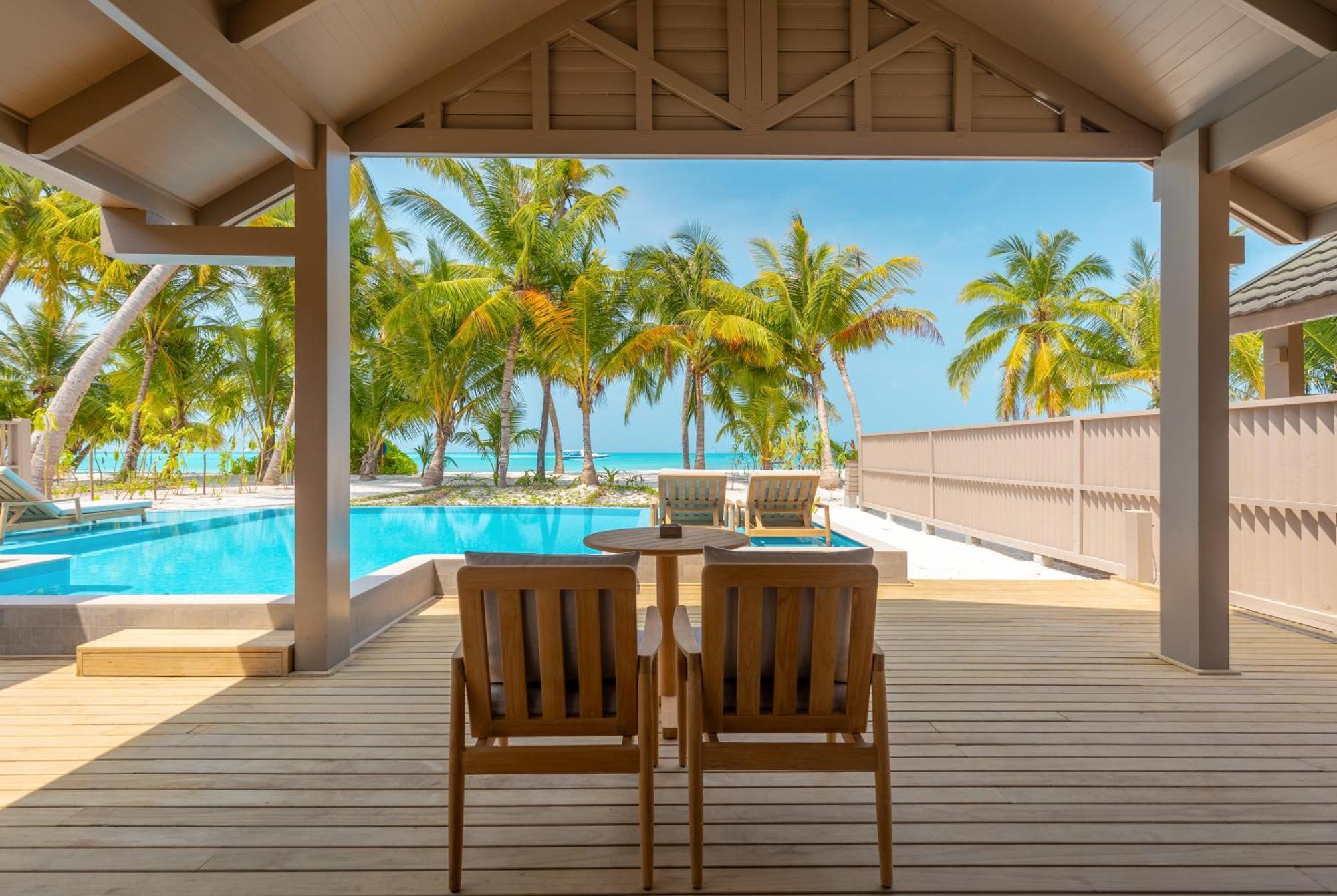 Strand Poolvilla mit 2 Schlafzimmern